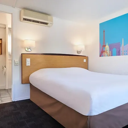 Hotel Kyriad Direct
