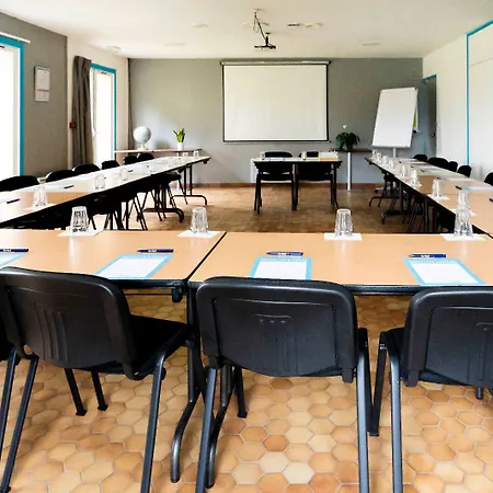 Kyriad Direct Hotel Evreux