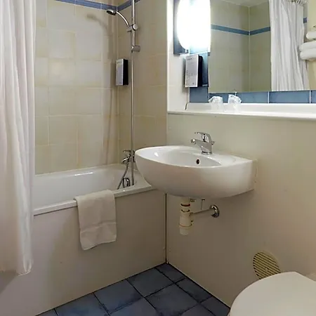 Hotel Kyriad Direct