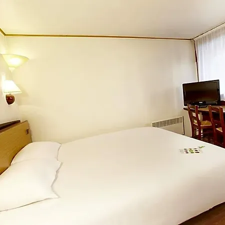 Hotel Kyriad Direct Évreux