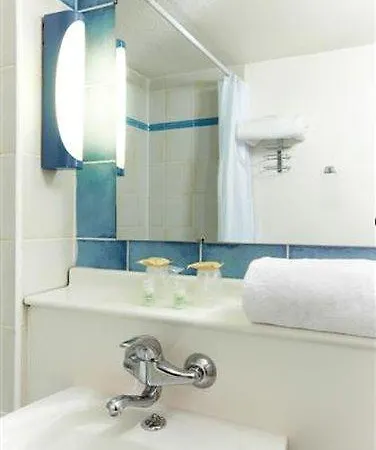Kyriad Direct Hotel Evreux